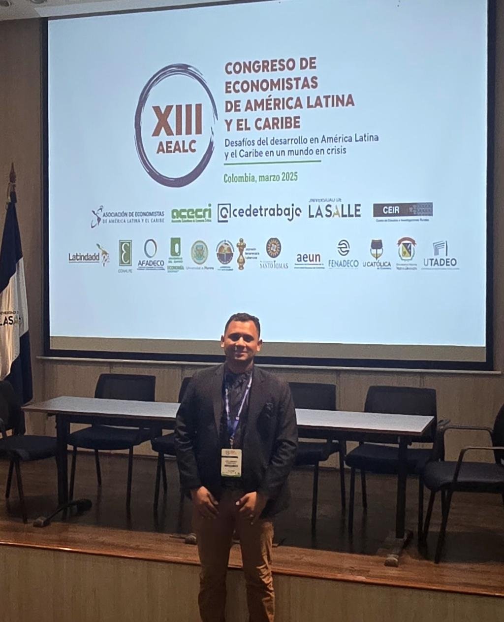 José Armando, joven economista guajiro comprometido con el Desarrollo Territorial sostenible.