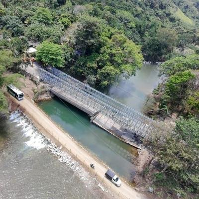 Quedó habilitado el paso entre Magdalena y La Guajira con un puente militar sobre el río Mendihuaca.