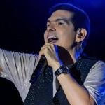 Peter Manjarrés ratifica el lanzamiento de su nuevo álbum, pero cancela caravanas y festejos tras el accidente de Kbeto Zuleta y su agrupación