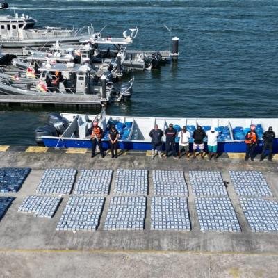 Armada de Colombia incautó cuatro toneladas de Cocaína cerca a Cartagena