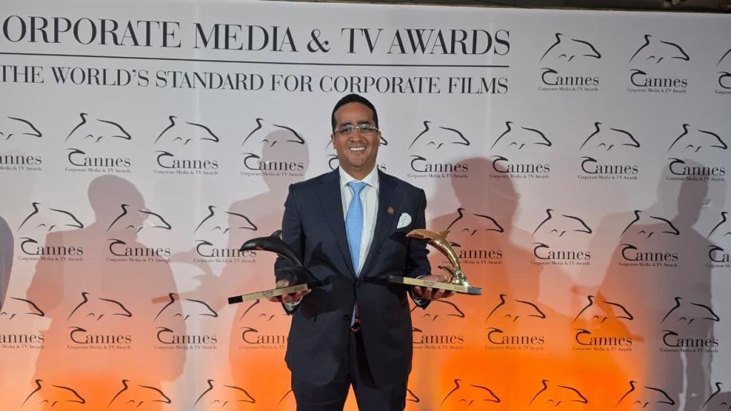 Histórico: Gobernador Jairo Aguilar recibe seis galardones en premios mundiales de cine que promueven el turismo