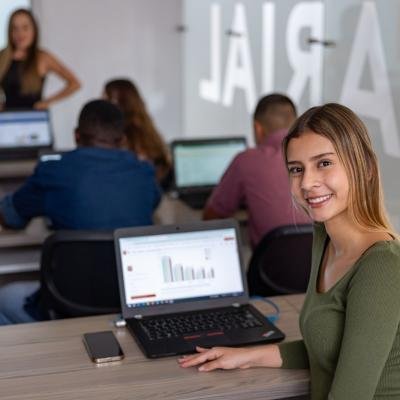 Educación virtual en La Guajira: crece 678%, pero enfrenta retos de conectividad y deserción