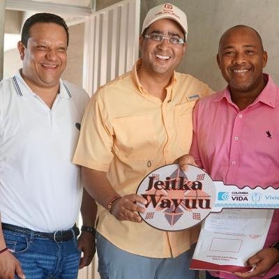 120 familias guajiras reciben las llaves de su nuevo hogar en el proyecto Balcones de Palaá