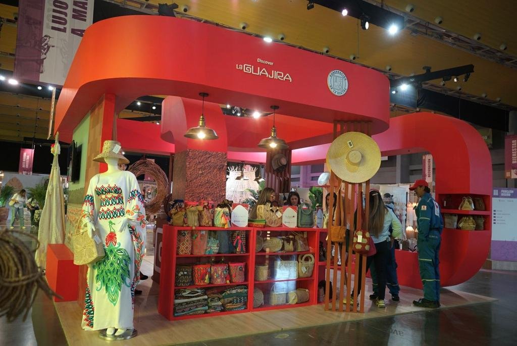 La Guajira se posiciona en la Feria AMA Caribe como referente del arte manual ancestral