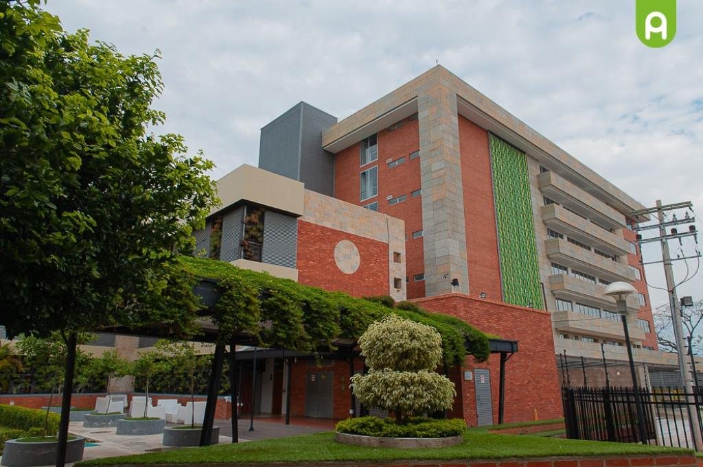 Areandina, 1ra entre las 5 IES privadas más grandes del país en renovar la Acreditación Multicampus de Alta Calidad