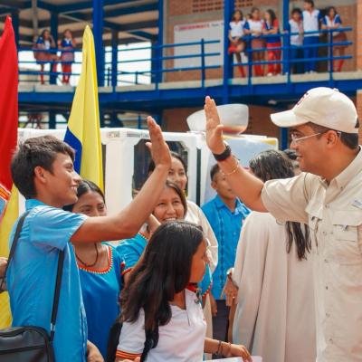 Gobernador Jairo Aguilar Deluque cumple su palabra con la educación en Albania