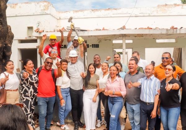 ALCALDÍA DE BARRANCAS SOCIALIZA CONSTRUCCIÓN DE LA CASA COMUNAL DE LA GENTE POR MÁS DE $1.661 MILLONES